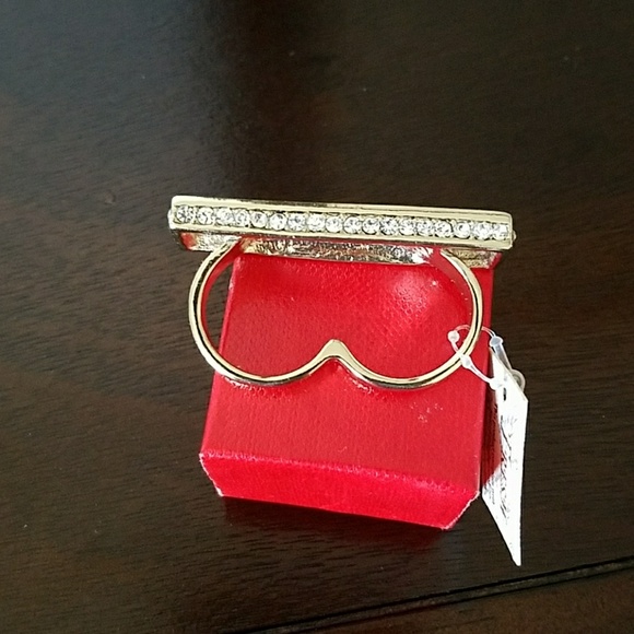 Double ring - Picture 2 of 3